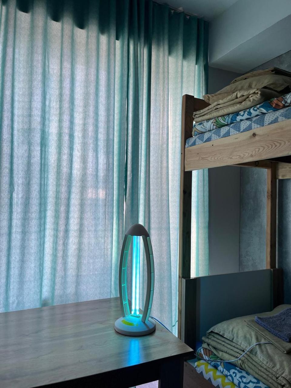 Hostel Del Luna Ałma Ata Zewnętrze zdjęcie